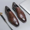 Chaussures décontractées en cuir pour hommes Brock British Style Suit épais semed augmente Business Robe Formel Robe Mariage Groom