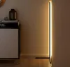 Vloerlampen Noordelijke LED -lamp Modern eenvoudig Warm Witte hoekstaaf Licht voor woonkamer Slaapkamer Interieur Sfeer Standaard Indoorf5891097