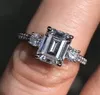 Emerald Cut 4CT Lab Diamond Ring 100 Original 925 STERLING SIGNEMERG ANGAGNE BAGLE BAGNES POUR LES FEMMES DE FEUX JIANRY3084025