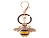 Keychains Creative Lovely Crystal incrusté avec des clés de voiture d'abeille diamant Femmes 039 Sac Accessoires Metal Pendant8413980