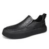 Casual skor lätta män loafers mode kör bekväma båtlägenheter original stil man personlighet utomhus