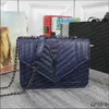 Moda kadınlar crossbody çanta ünlü klasik tasarımcı haberci bayan çapraz vücut çantaları çanta çantası çanta çantası siyah altın gümüş zincir deri