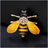 Pins Spettoni Trendy Small Bee for Women Elegant Crystal Colorf Pines Pins Lady Fashion Party Gioielli Accessori DROP DELIV DHCYC