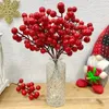 Dekoratif Çiçekler 7 Baş Yapay Holly Berry Şube Noel Süs Kırmızı Meyveler Çiçek Diy Çelenk Düğün Partisi Noel Ağacı Vazo