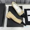 2024 Sandals Designer Pumps Hardware Matelasse Slipper Wedding Shoe for Woman