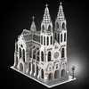 MOC-148170 MODULER GOTHIC CATHEDRAL Byggnadsblock sätter medeltida katedralmodell med typiska detaljer 4165 datorer för insamling