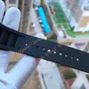 Super Factory Watches of Mens Carbon Fiber Case RM 011 Gummi Strap Automatisk rörelse Transparent Back Classic Original Clasp Men Watch armbandsur