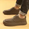 Casual skor högkvalitativ mode italienska handgjorda män äkta läderlägenheter mjuka oxford utomhus sneakers