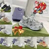 2024 Moda Konforlu Sıradan Ayakkabı Kadın Tasarımcı Ayakkabı Seyahat Dantel Up Sneaker Lady Flat Çalışma Eğitimcileri Mektuplar Kadın Platformu Erkek Ayakkabı