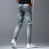 Summer Mens Jeans Designer Pants High-End Trendy 9-Point Jeans Men Slim-Fit All-Match byxor Small Feet Elastic 9-Points Pants Jeans Ripped Skinny Cowboy Pant 274 131