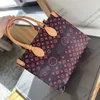 24SS Kobiety na ramię luksusowe projektanci skórzane torby na zakupy torby na torebkę crossbody torebki z telefonami komórkowymi 35 cm