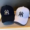 Ball Caps Letter Broidered Baseball Hat Men and Women 2024 Fashion Summer Coton Pure Big Band Sports Sun Visors