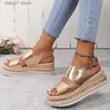 Sandaler 2023 Summer Outwear Wide Striped Woven Diamond Slope Heel With Beach Large Size Womens Shoe Trend H240412