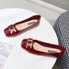 Casual Shoes Stor storlek kvinnors vår och sommar 2024 klassisk metallspänne fyrkantig tå balett lägenhet 33-45