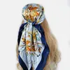 90*90cm Hair sjaal Vrouwen modeontwerper mooie bloemen fout, zacht satijnen sjaal kerchief square silk sjaals nek headscarf 240407