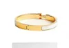 Mode zwei Größe Charme Emaille Gold Silber Schnalle Titanium Stahlbrief Designer Design Armreif Armbänder für Männer Frauen Party Liebhaber 9350274