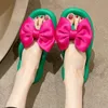 Koreanska slik bowtie flip flops kvinnlig mjuk sula moln tofflor skor kvinna sommarplattform platt klackar sandaler kvinnor glider 240401