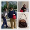 Les concepteurs de sacs à main vendent des sacs pour femmes marques à prix réduit Sac en nylon et petit pack à grande capacité.