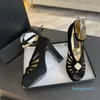 15A 2024 Kadın Lüks Peep-Toe High-Heele Sandals Moda Klasik Klasik% 100 Deri Sıradan Dış Ayakkabılar Lady Seksi Çapraz Kayış Camellia Chunky Heel Sandal Boyutlar