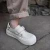 Chaussures décontractées artmu blancs pour femmes talons épais en cuir authentique grosse boucle de tête vulcanisée de luxe de luxe sneakers sports