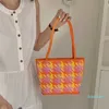 Spring Women's Academy Style Chain ryggsäck Fashion Versatile Checkered vävd ryggsäck för kvinnor