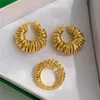 Orecchini in oro primavera europeo e americano Stud Design di nicchia di nicchia di alto livello Luxury Fashion Brand Retro Wild Jewelry Gift8432419