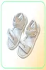 Modedesigner flickor sandaler casaul strandskor 2022 sommar nya kvinnor barn plattskor mitten och stor tjej sandal7130623