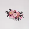 Fleurs décoratives peigne à cheveux roses avec une verdure de fleur de mariée de mariage séché et conservé
