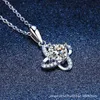 Sterling Sier S925 Pendant Womens 1 D Colore Moissanite Pendant Classic Petal Auf Cuver Clover Necklace Coissant Diamond Necklace