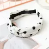 2024 En gros de la grille européenne Cross Knot Girl Hair Accessoires Hot Vente jolie dame Imprimer Tissu Band Fashion Soft Color Girl Women Hair Band