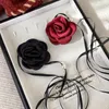 Choker Romantic Rose Flow