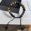 Bracelet de bijoux ajusté à la main