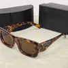 Lunettes de soleil designer pour hommes Nuances de luxe Lunettes de soleil verres à cadre complet 5 couleurs lunettes