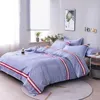 Beddengoed sets streep set king size zacht dubbele quilt cover eenvoudige kussensloop voor huis met een enkel huishouden product