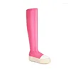 Bottes 2024 Plateforme Knee High Fashion Talons plats épaisses Sole des femmes roses sur le