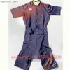 Jersey cycliste set Wyn Republic Triathlon Suit Men Cycling SEVE SECT JUMPS SUITE TRISUIT ÉQUIPEMENT DE BICYME DE BICY