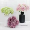 Decorative Flowers 6 Heads Carnation Holding Bouquet Mother's Day Simulation Silk Home Decoration Wedding Artificial Fake Ornaments