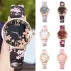 Polshorloges vrouwen mode in reliëfbloemen bloemen kleine vers geprinte riem student kwarts kijk woman cadeau luxe horloges