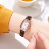 Montre-bracelets Femme Regardez la mode de haute qualité OVAL LADES Quartz Watchs Cuir étanche pour les femmes Relogio