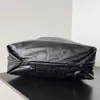 Дизайнерские женщины Teed Black Black Simbag Letter Logo, напечатанный на передней роскошной женщины, роскошные сумки на плече, закрытие шнурки Классическая личность леди