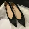 Chaussures décontractées Le cuir en daim naturel pour femmes pointe