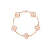 Fashion Woman Four Leaf Clover Armband Luxury Jewelry Designer för Woman 18K Rose Plated Silver Shell Women Gold Chain Men Fashion Jeweler Jeweler Party Gift