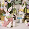 Decoração de festa miniaturas de Páscoa adorável com presente para garotas garotas cáfeo de escritório táxi acessório de interiores