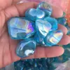 Figurines décoratives 150g de haute qualité Titane bleu Crystal Crystal Stone Metaphysical Chakra guérison Pierre polie lâche