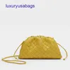 BOTEGAVENETA Mini / Teen / Classic Pouche Intrecciato Cuir Clutch Designer Womens Famous Italian Luxury Brand Largeth 22CM / 31CM / 40CM MAGNETIN Cadre Fermeure YI-23QN