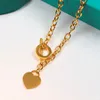 Collier de conception de luxe bijoux pour les hommes de l'amant Femme Designer Pendant Gold et Collier de mariage Rose Collier Couple Couple