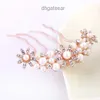 2024 NY BRIDE PAN HÅRS INSERT CAMT Hårtillbehör Kvinnlig legering Fyra tänder Vatten Diamond Pearl Hair Comb Hårkort Huvudbonader