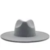 Классическая широкая шляпа федора Черно -белая шерстяная шляпа Мужчины Женщины Свадебные шляпы Свадебные шляпы джазовые шляпы13729336