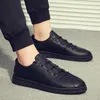 캐주얼 신발 남성용 가죽 2024 여름 패션 레드 Zapatillas Hombre Chaussure Homme