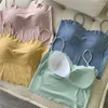 Camisoles Tanks Ice Silk Crop Tops Crops Femme Wave Wave Edge Design Sans manchons T-shirt Summer Spaghetti Spaghetti Top avec tasses Couleur continue